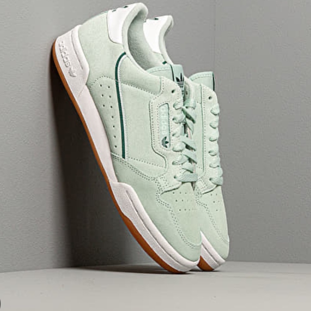 Women’s Adidas continental mint green size 8